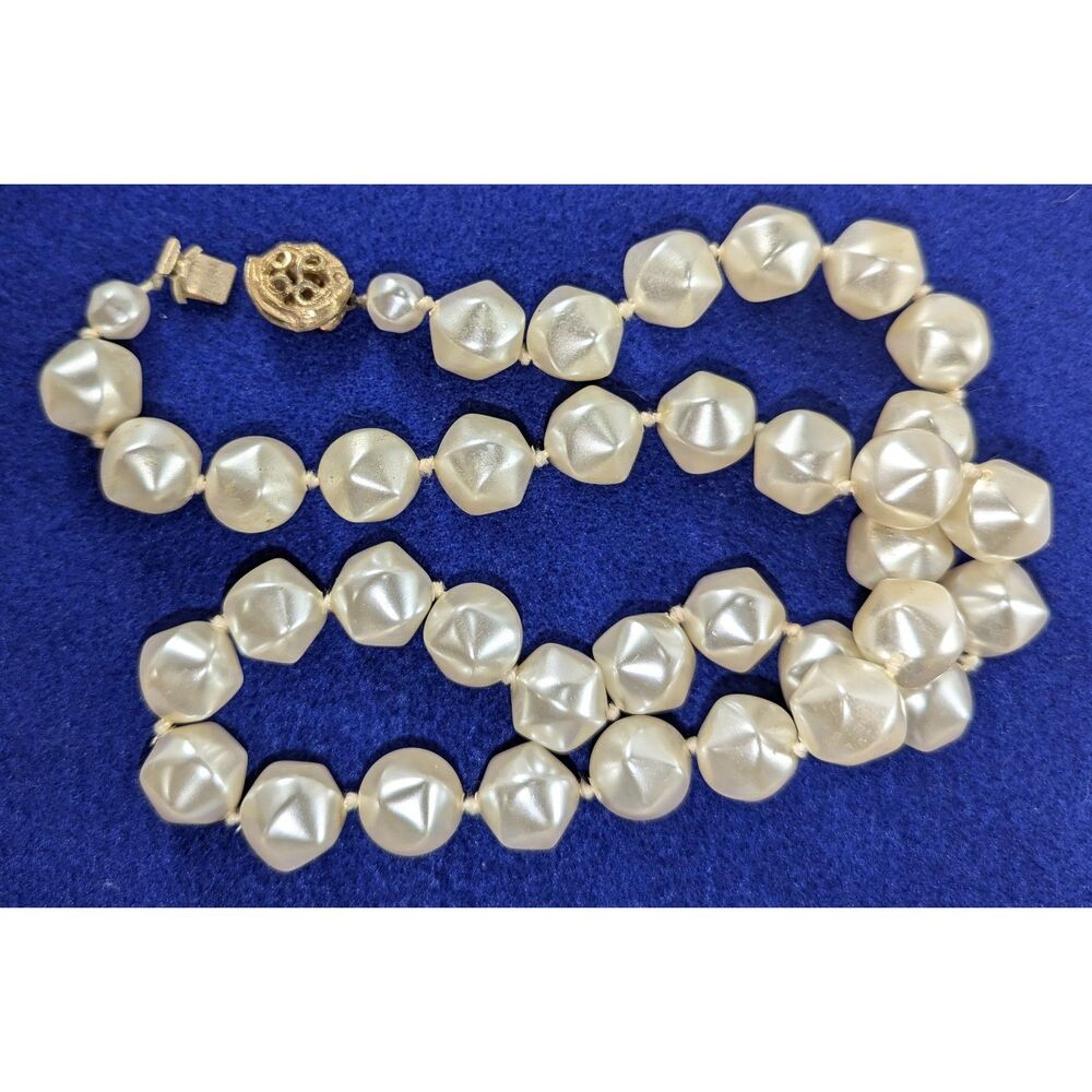 Nugget Faux Pearl in White